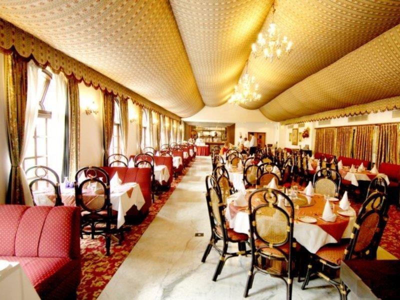 Ashok Country Resort Gurgaon Exterior foto